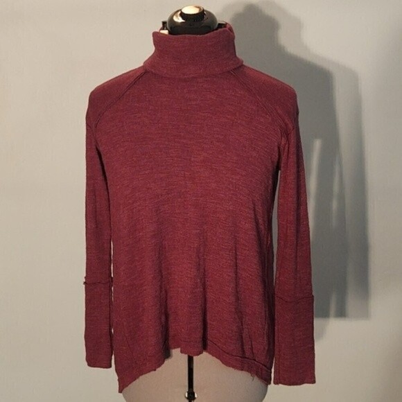 We the Free Split Back Turtleneck Sz S - Picture 1 of 8
